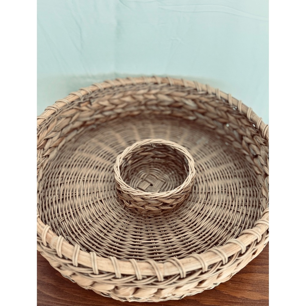 Vintage Wicker Chip and Dip Serving Tray Round Woven Basket Boho Farmhouse Decor